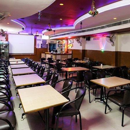 Akg Lodge Канчипурам Екстериор снимка